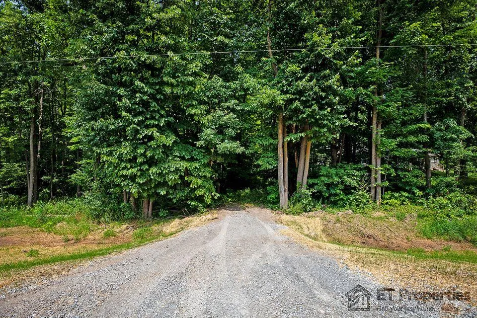 8371 14 Mile Road NE Cedar Springs, MI 49319