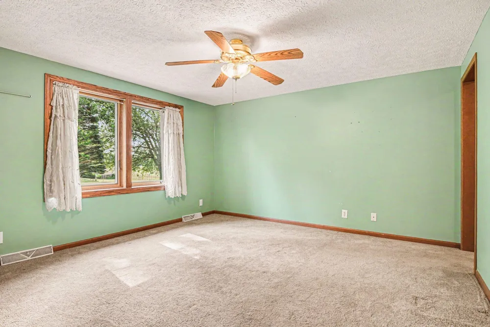 69728 Calvin Center Road Cassopolis, MI 49031