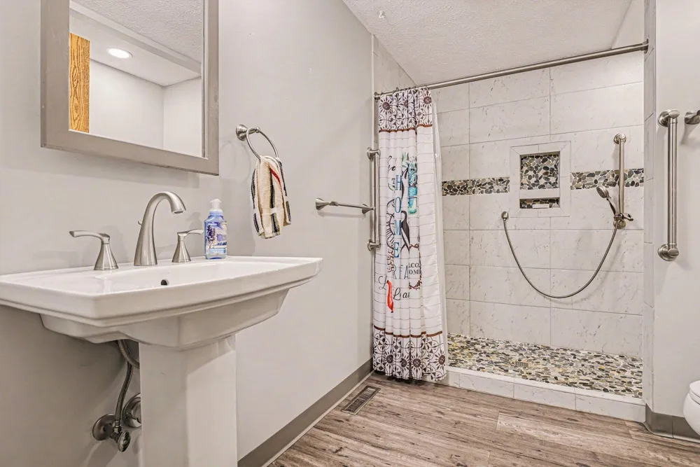 69728 Calvin Center Road Cassopolis, MI 49031