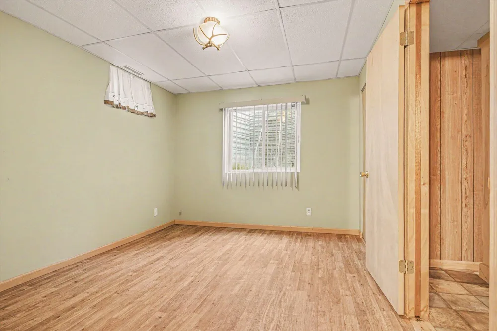 69728 Calvin Center Road Cassopolis, MI 49031