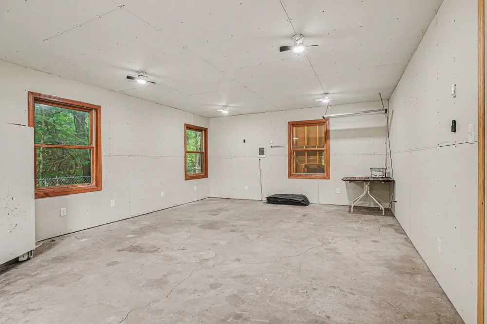 69728 Calvin Center Road Cassopolis, MI 49031