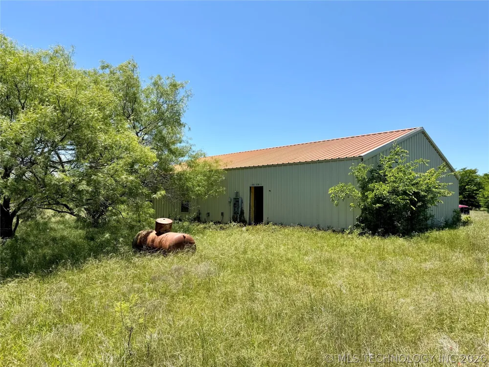 13717 Prairie Valley Road Ardmore, OK 73401