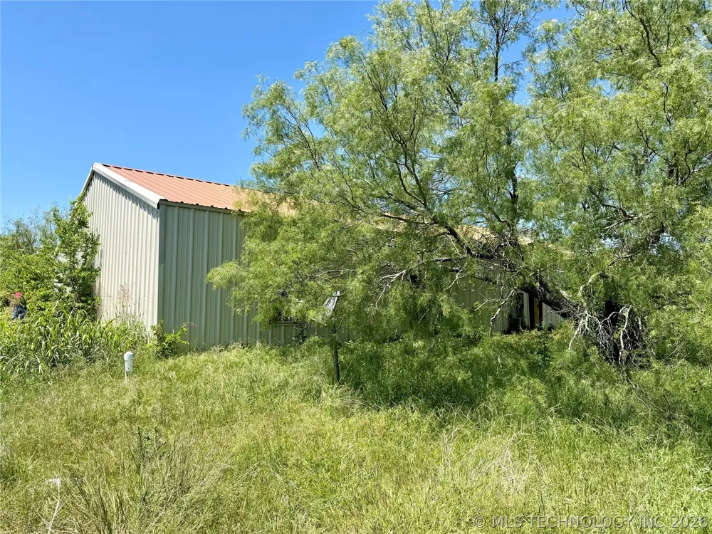 13717 Prairie Valley Road Ardmore, OK 73401