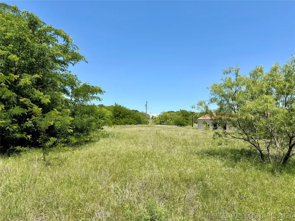 13717 Prairie Valley Road Ardmore, OK 73401