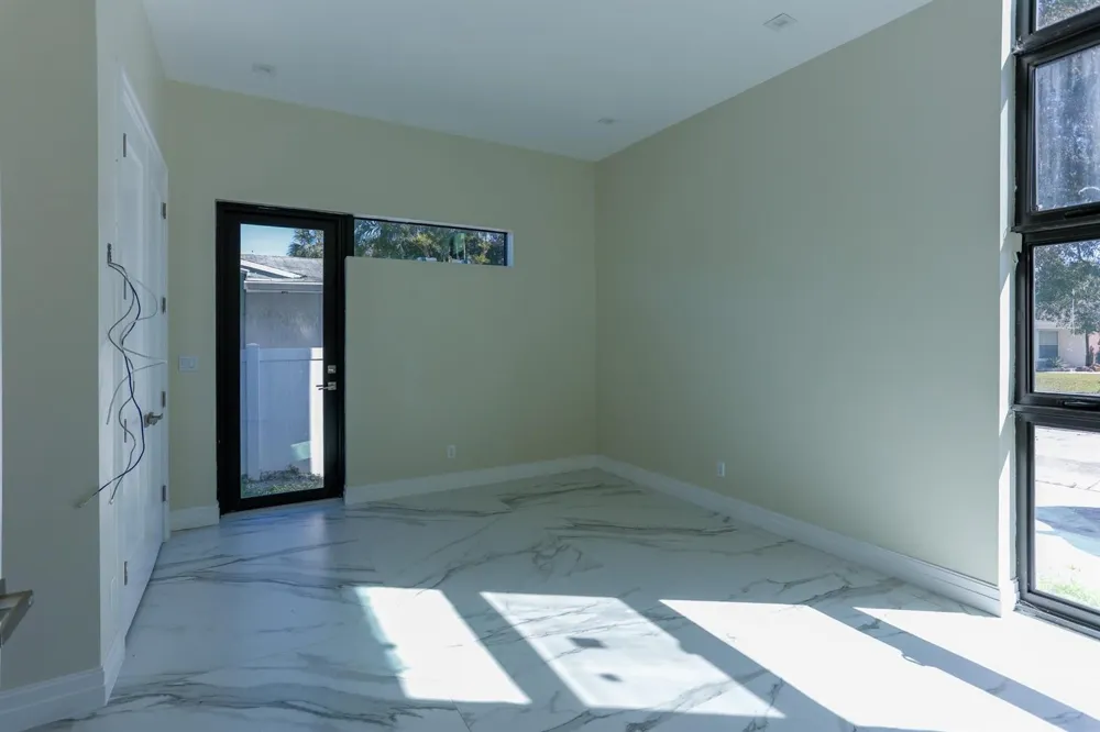 2421 NE 201st Street Miami, FL 33180