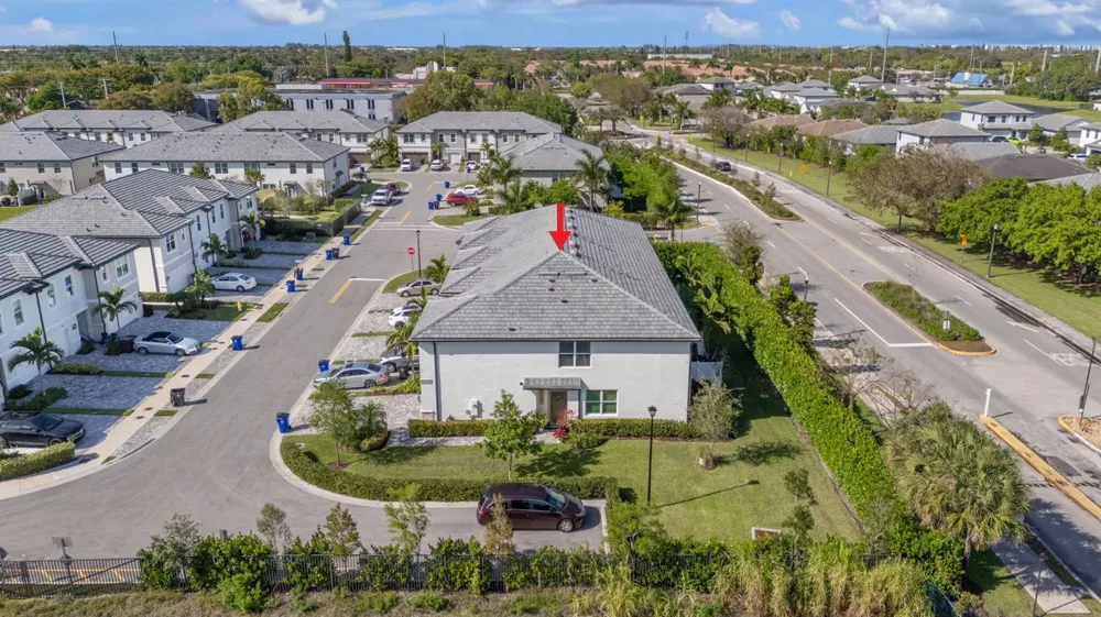 2906 Olivia Avenue Lauderdale Lakes, FL 33311