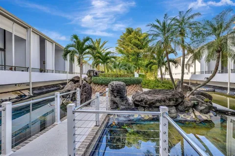 3589 S Ocean Boulevard #10
