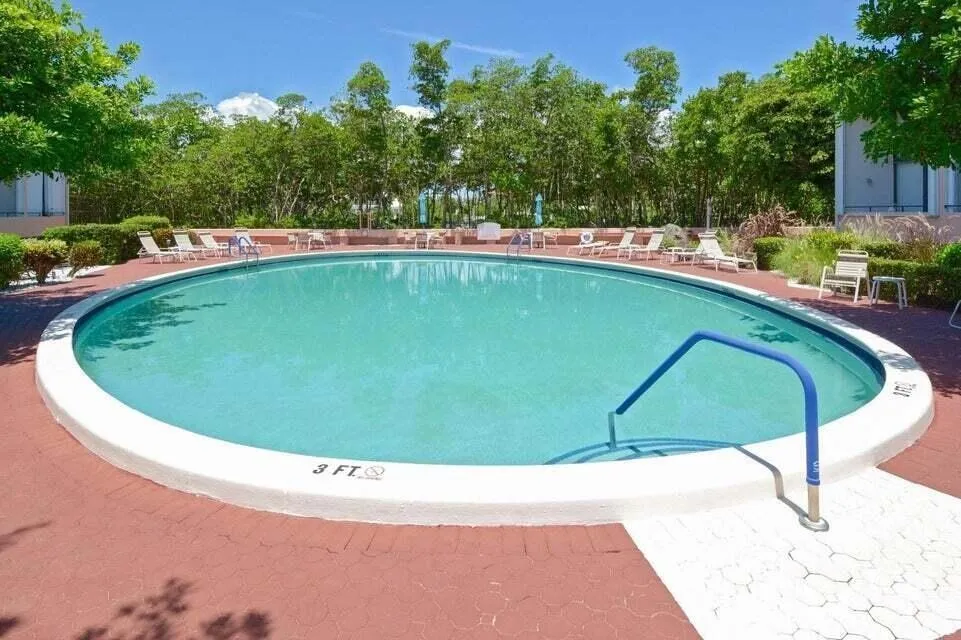 3589 S Ocean Boulevard #10 South Palm Beach, FL 33480
