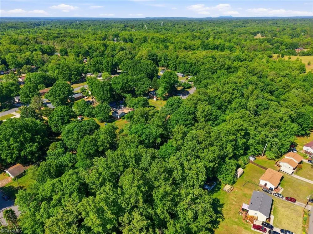 000 Sunset Drive Eden, NC 27288