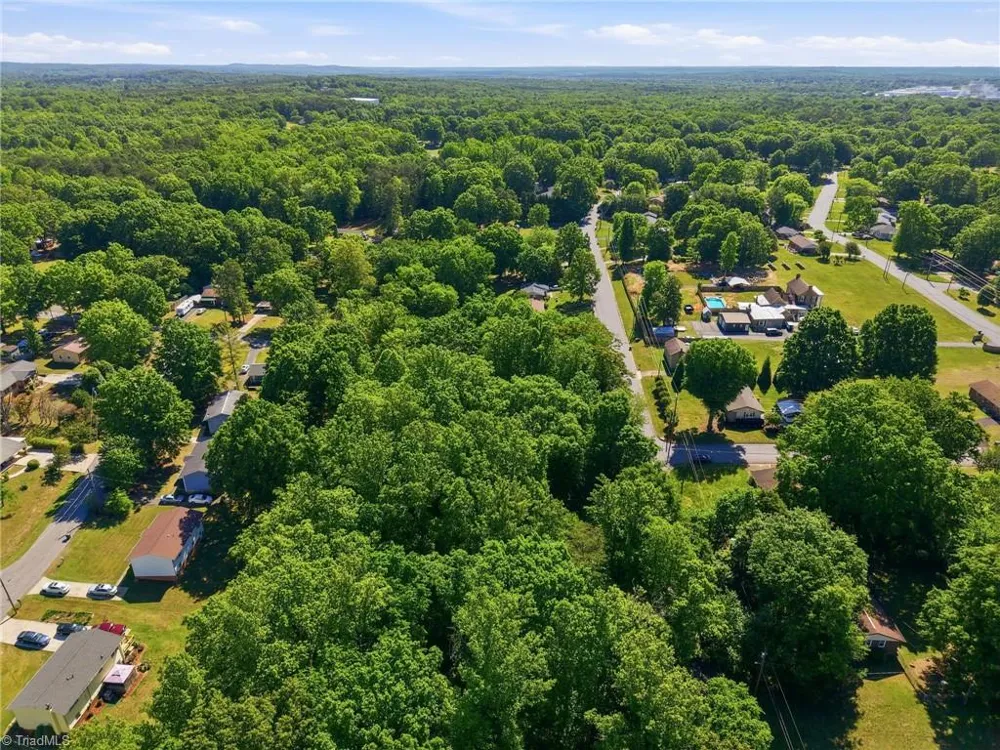 000 Sunset Drive Eden, NC 27288