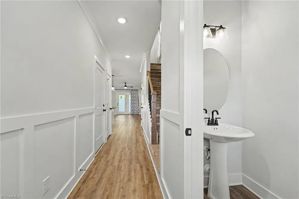 4960 Cannon Crossing Way Greensboro, NC 27410