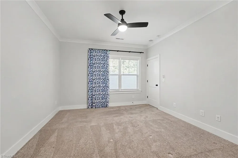 4960 Cannon Crossing Way Greensboro, NC 27410