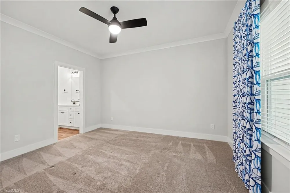 4960 Cannon Crossing Way Greensboro, NC 27410