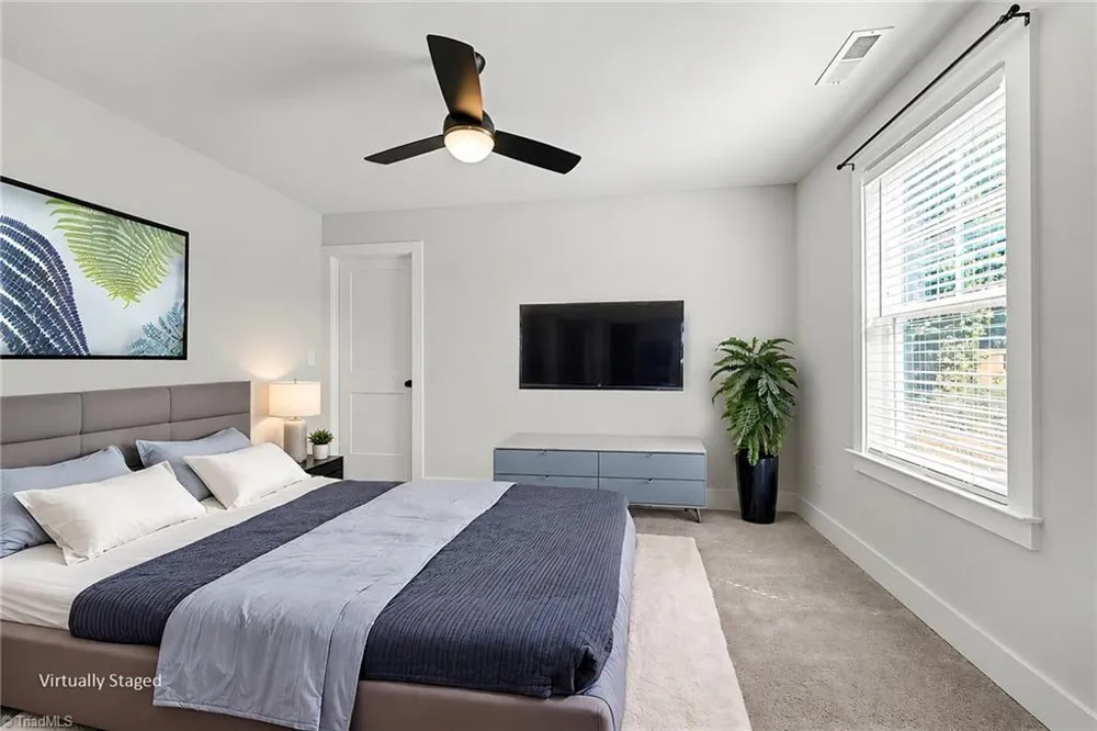4960 Cannon Crossing Way Greensboro, NC 27410