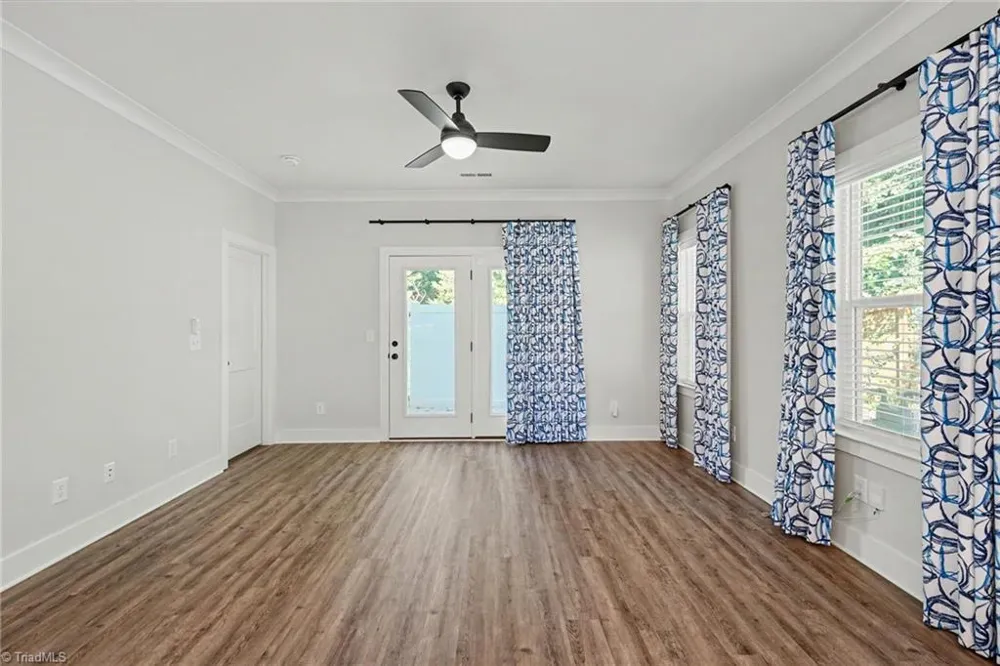 4960 Cannon Crossing Way Greensboro, NC 27410