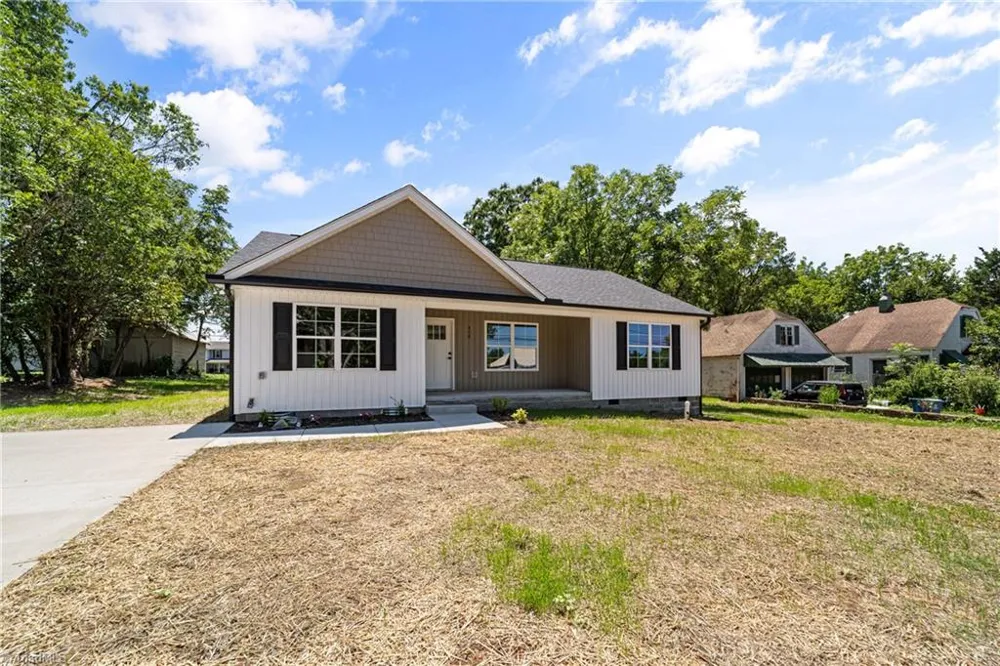408 E Main Street Yadkinville, NC 27055