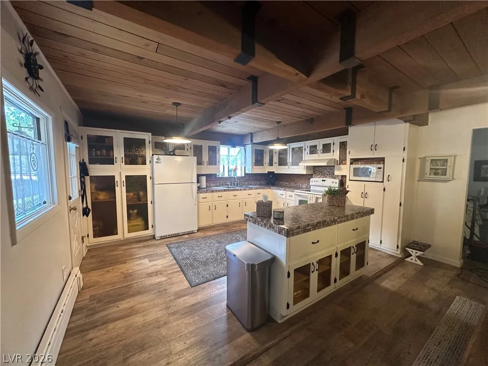 798 Murry Street Ely, NV 89301