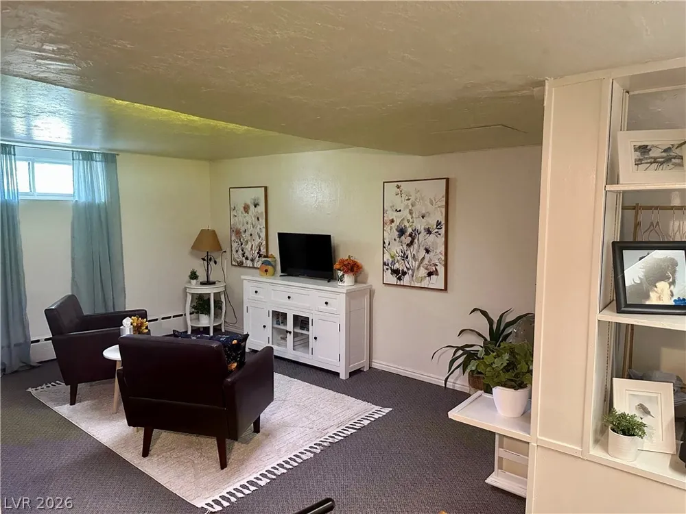 798 Murry Street Ely, NV 89301