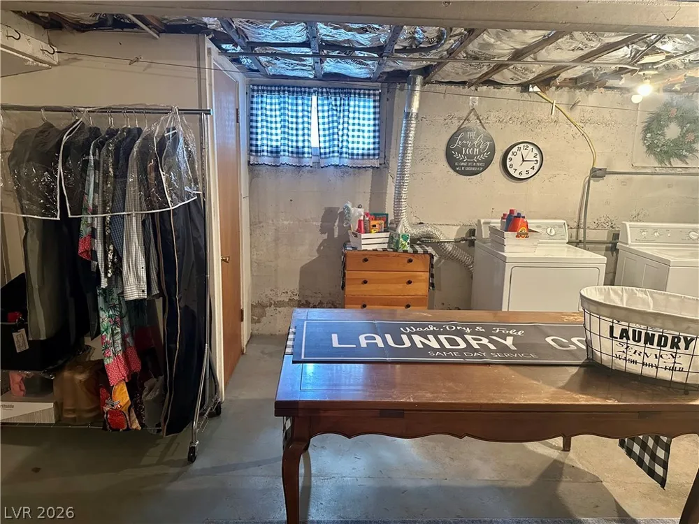 798 Murry Street Ely, NV 89301