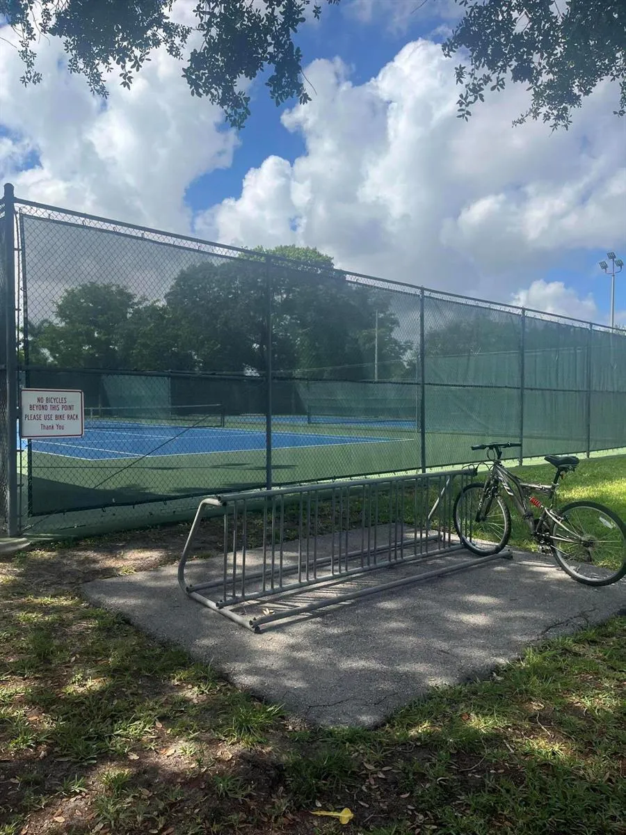 2614 Nassau Bend #H2 Coconut Creek, FL 33066