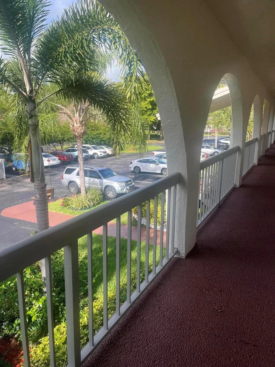 2614 Nassau Bend #H2 Coconut Creek, FL 33066