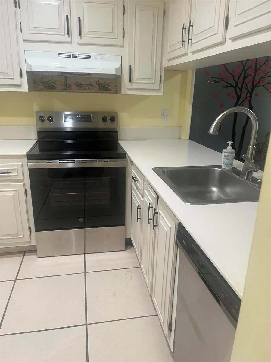 2614 Nassau Bend #H2 Coconut Creek, FL 33066