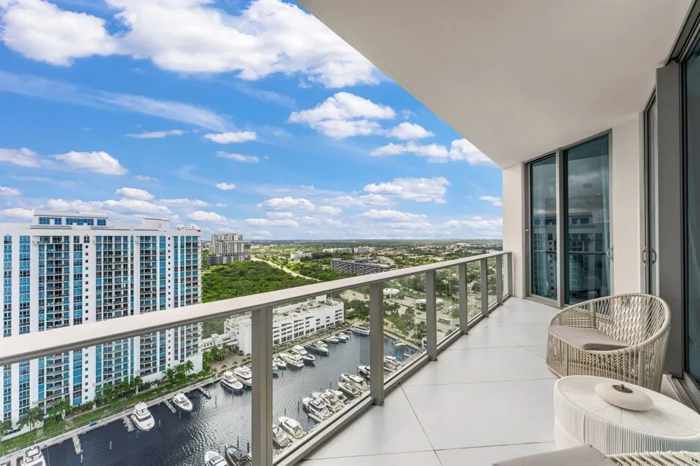 17301 Biscayne Boulevard #Ph-7 North Miami Beach, FL 33160