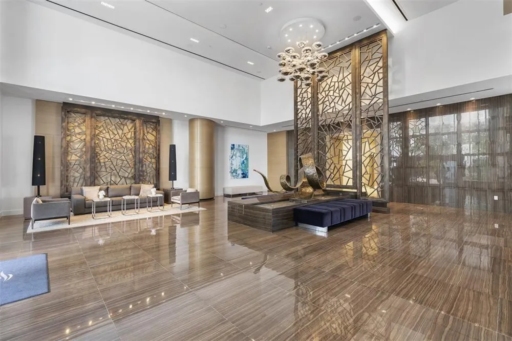 17301 Biscayne Boulevard #Ph-7 North Miami Beach, FL 33160