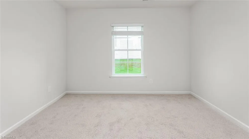 2587 Foxtail Lane Yadkinville, NC 27055