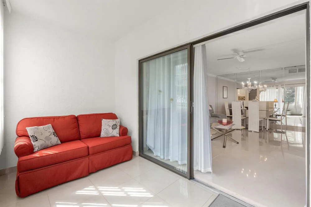 4191 NW 41st Street #214 Lauderdale Lakes, FL 33319