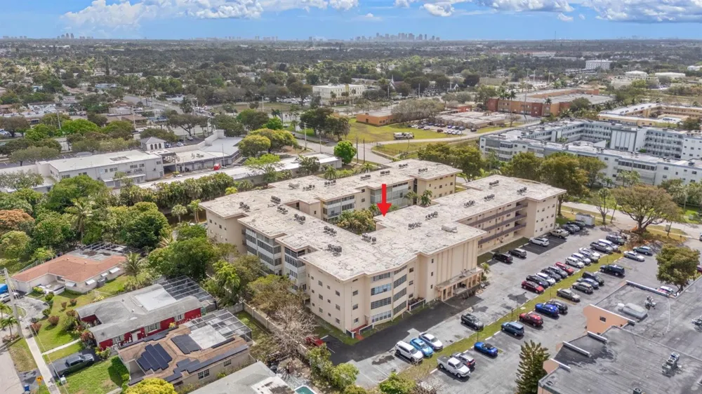 4191 NW 41st Street #214 Lauderdale Lakes, FL 33319
