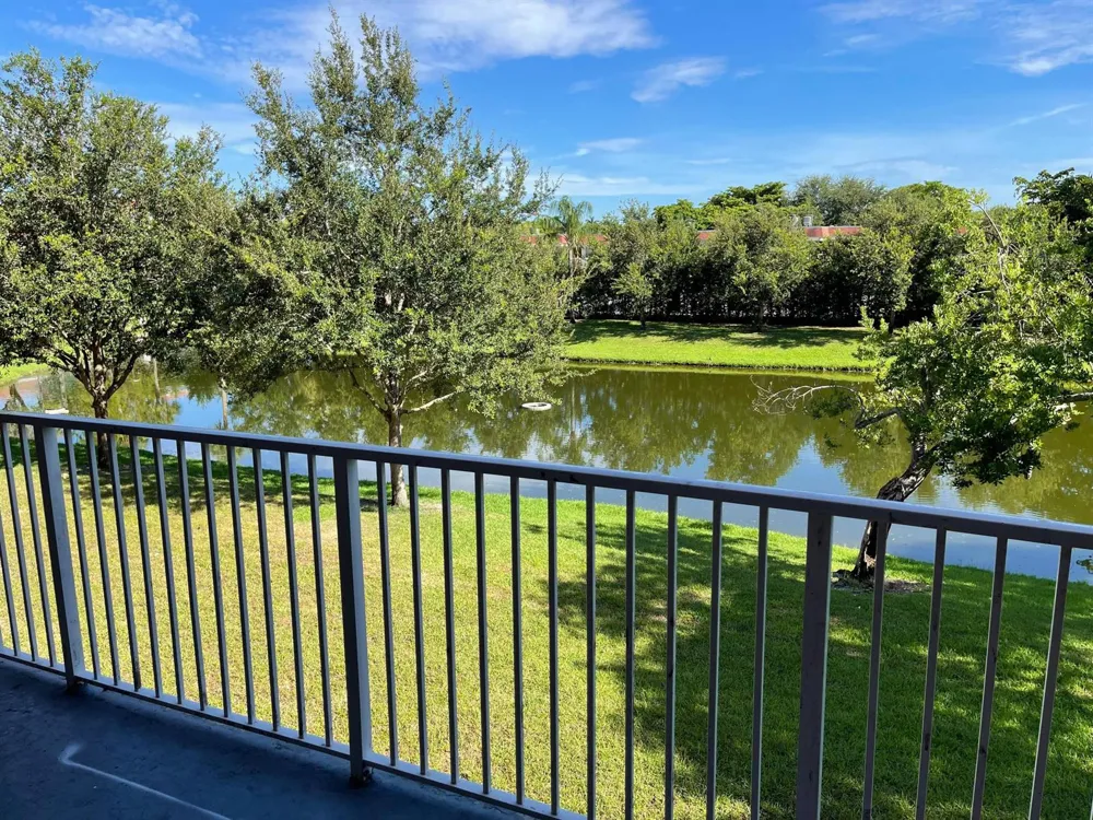 6984 SW 39th Street #H206 Davie, FL 33314