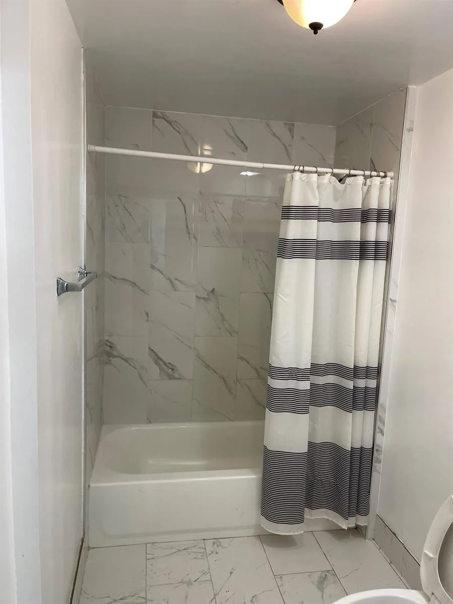 6984 SW 39th Street #H206 Davie, FL 33314