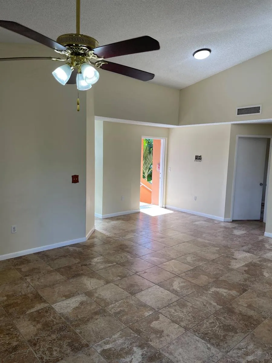 6984 SW 39th Street #H206 Davie, FL 33314