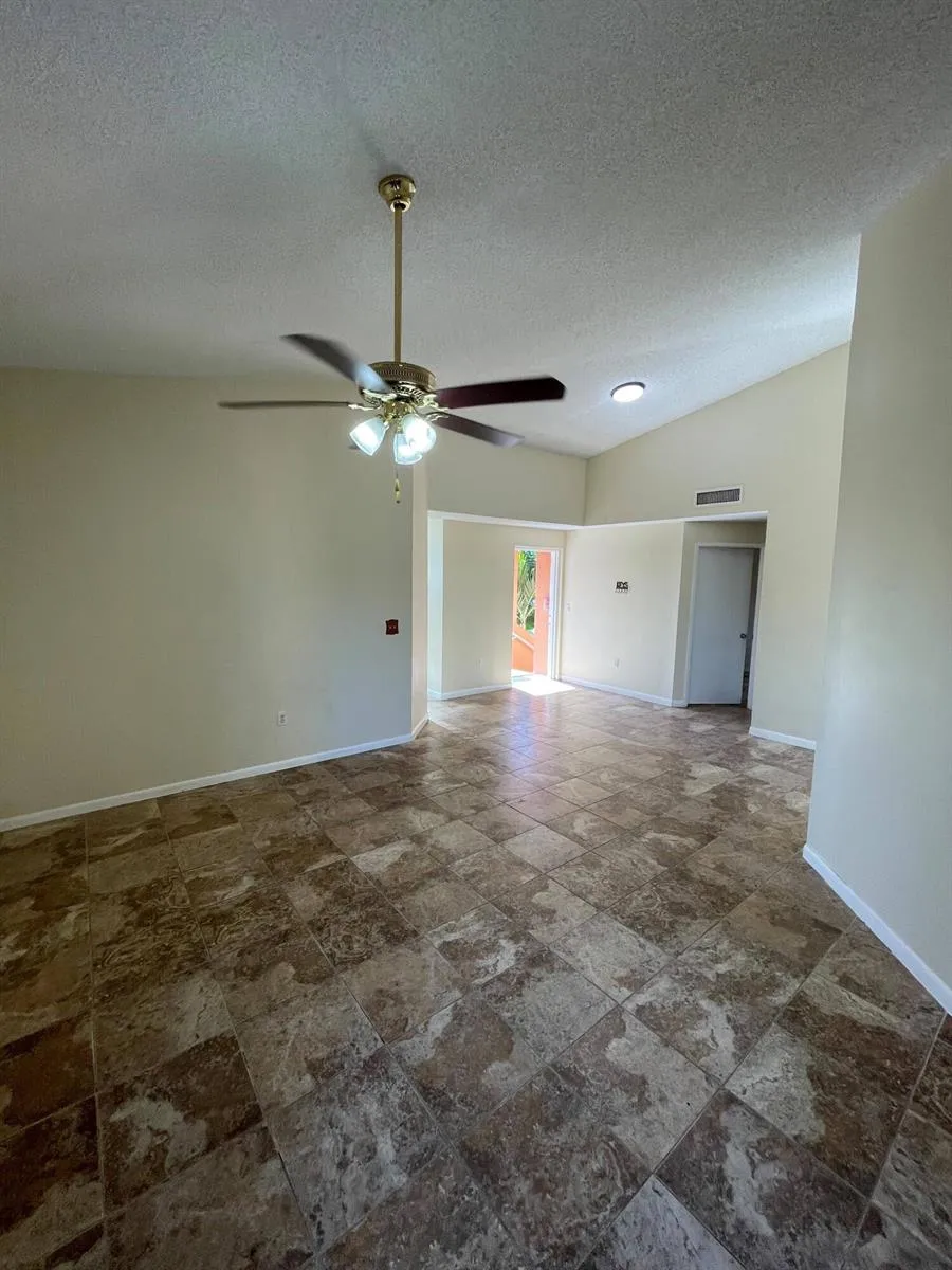 6984 SW 39th Street #H206 Davie, FL 33314