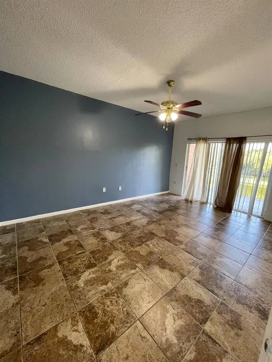6984 SW 39th Street #H206 Davie, FL 33314
