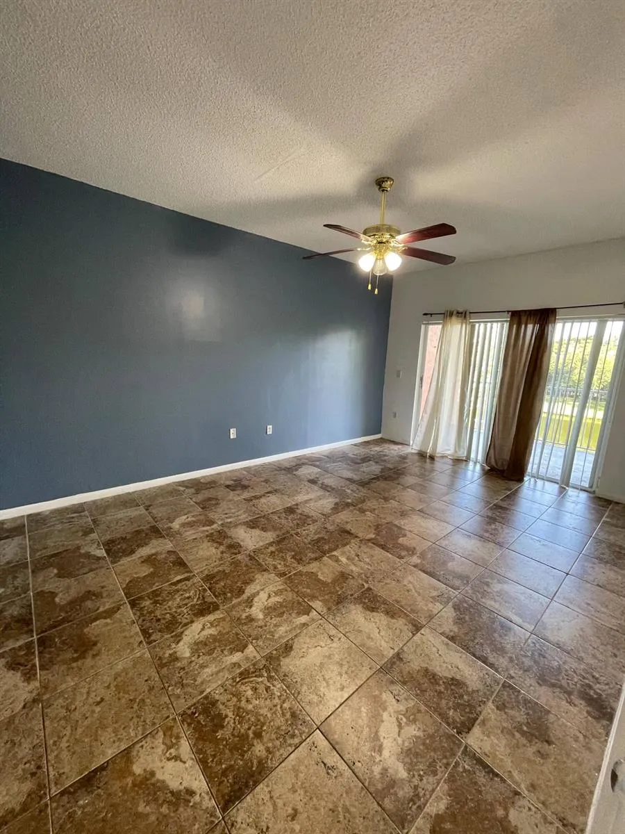 6984 SW 39th Street #H206 Davie, FL 33314