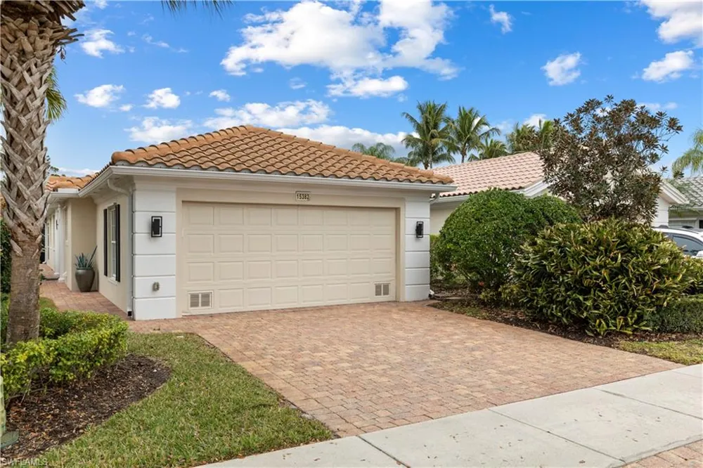 15382 Queen Angel Way Bonita Springs, FL 34135
