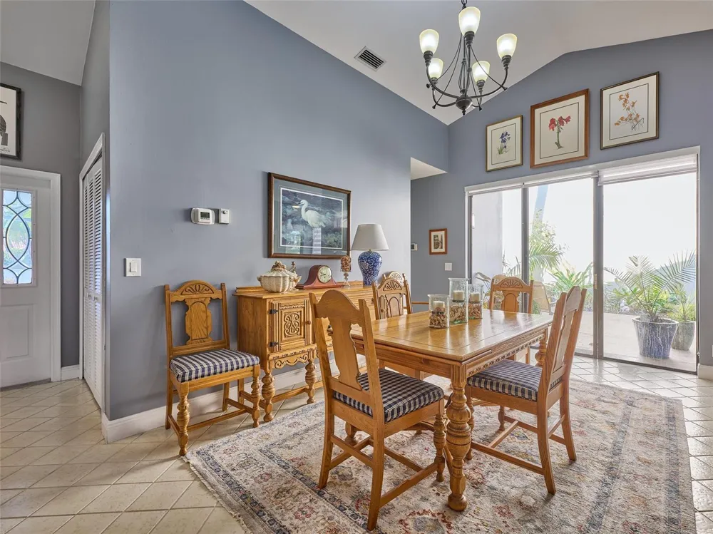 19284 Cherry Hills Terrace Boca Raton, FL 33498