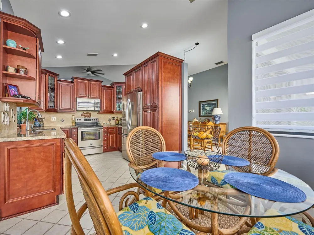 19284 Cherry Hills Terrace Boca Raton, FL 33498