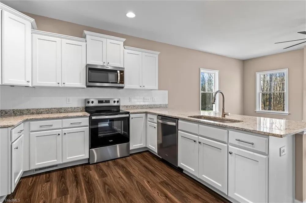 6055 Frye Bridge Road Clemmons, NC 27012