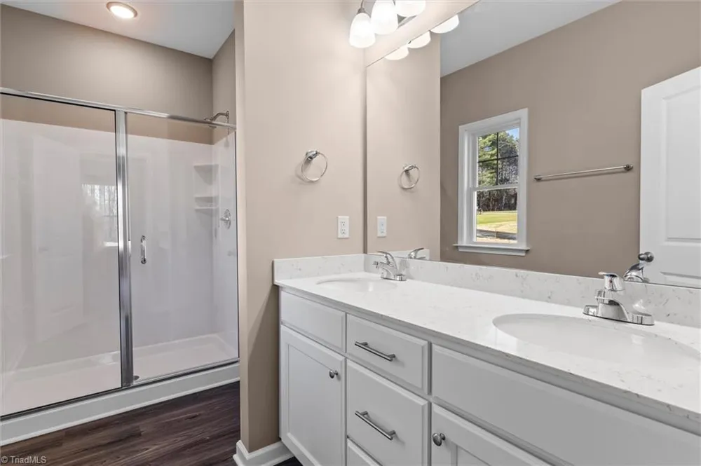 6055 Frye Bridge Road Clemmons, NC 27012