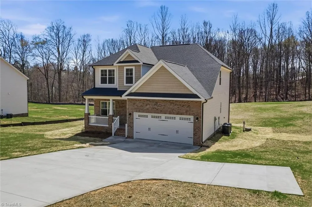 6055 Frye Bridge Road Clemmons, NC 27012
