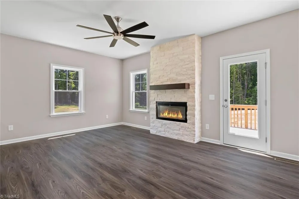 6055 Frye Bridge Road Clemmons, NC 27012