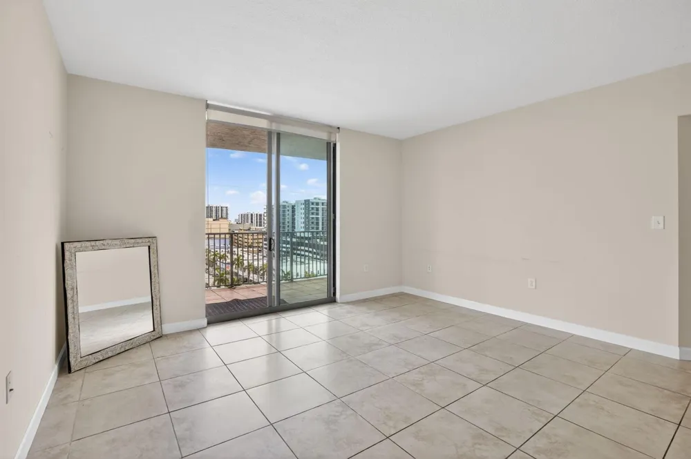 140 S Dixie Highway #819 Hollywood, FL 33020
