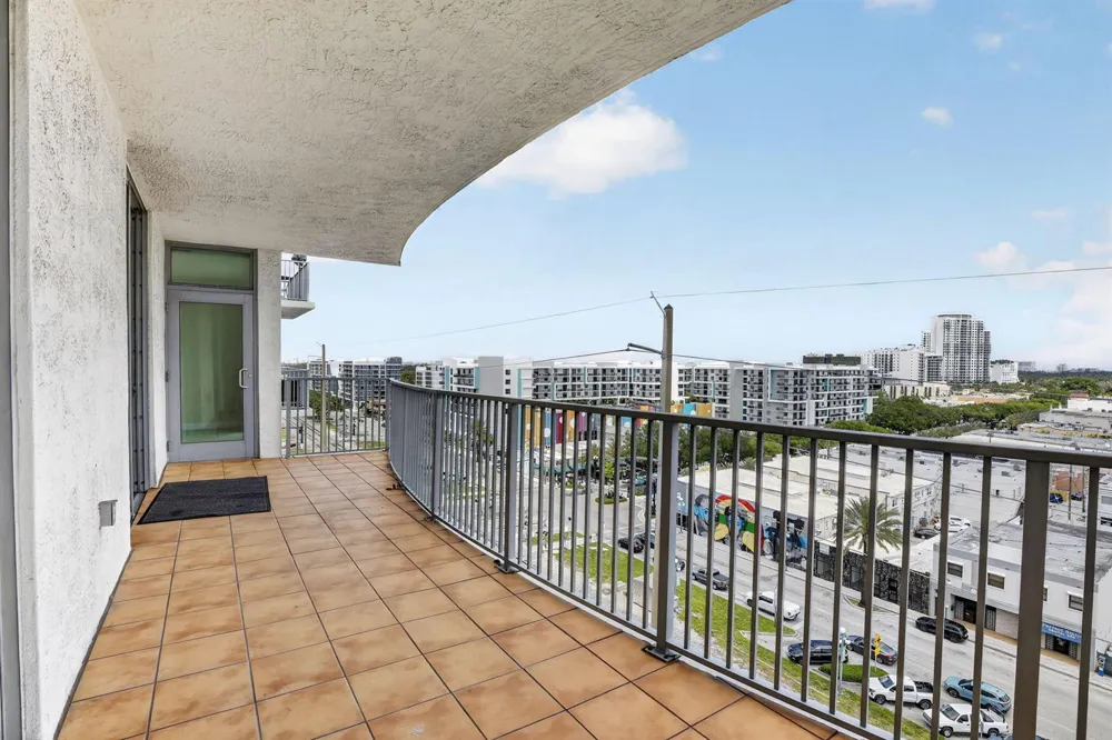 140 S Dixie Highway #819 Hollywood, FL 33020
