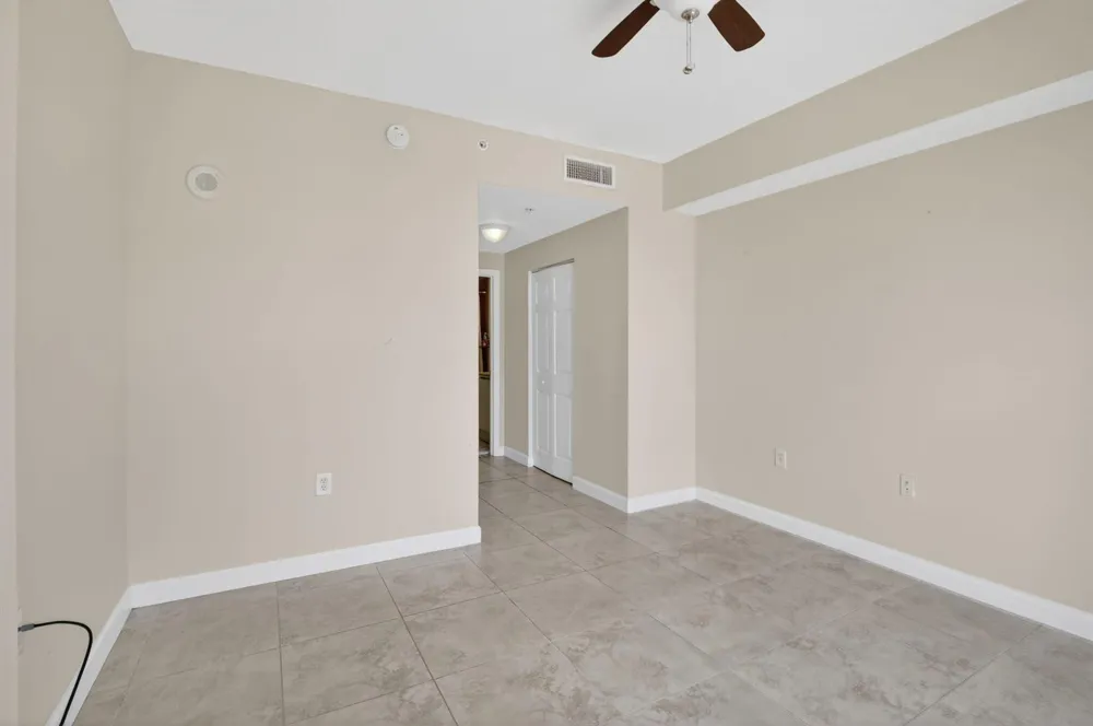 140 S Dixie Highway #819 Hollywood, FL 33020