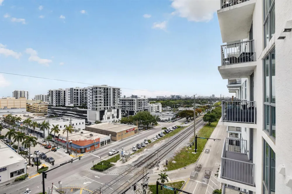 140 S Dixie Highway #819 Hollywood, FL 33020