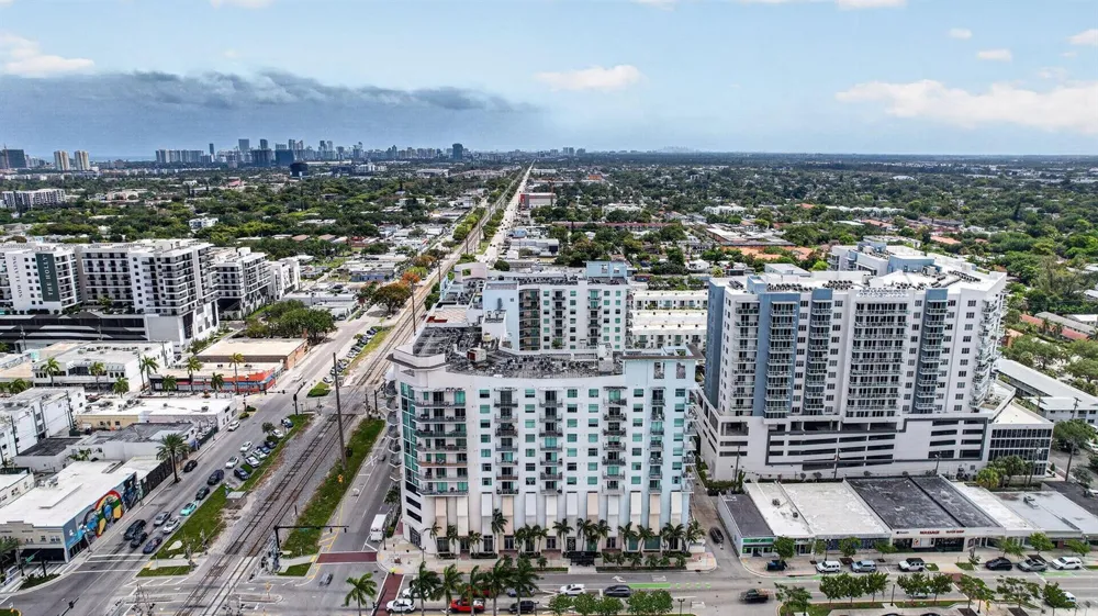 140 S Dixie Highway #819 Hollywood, FL 33020
