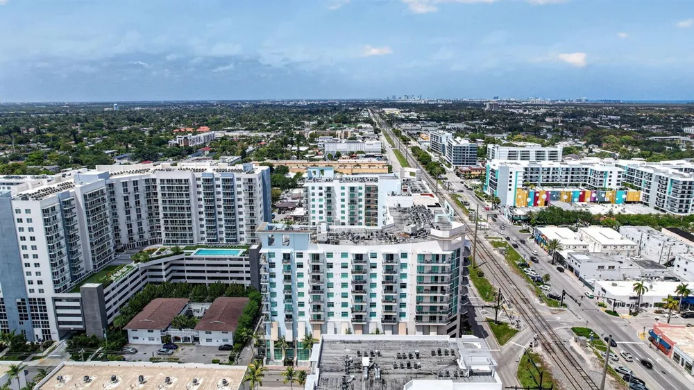 140 S Dixie Highway #819 Hollywood, FL 33020